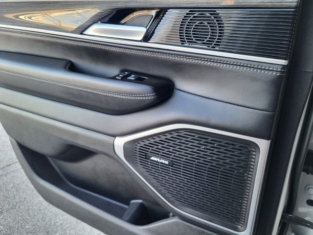 2022 Jeep Wagoneer Series II