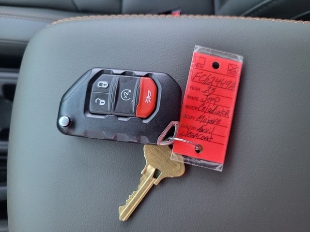 2025 Jeep Gladiator Mojave