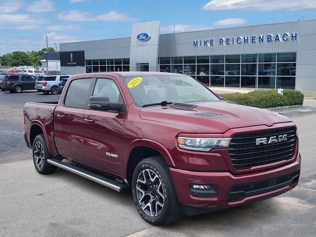 2025 RAM 1500 Laramie 4x4 Crew Cab 5'7's photo