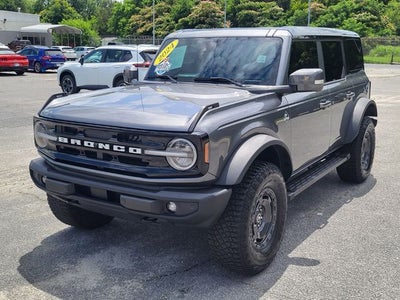 2024 Ford Bronco Outer Banks