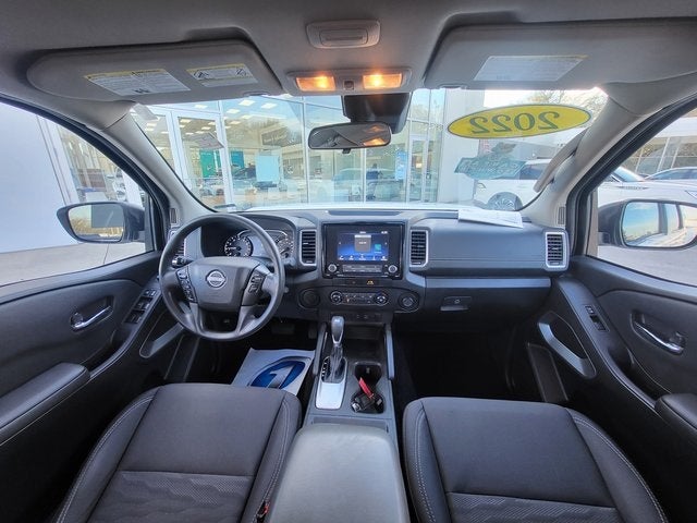 2022 Nissan Frontier SV