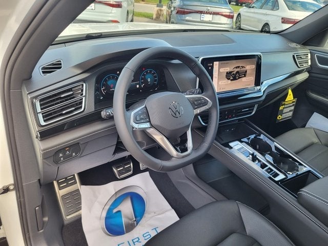 2026 Volkswagen Atlas Cross Sport 2.0T SEL R-Line Black