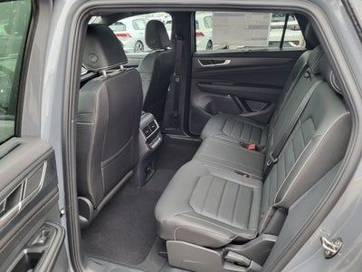 2026 Volkswagen Atlas Cross Sport 2.0T SEL R-Line Black