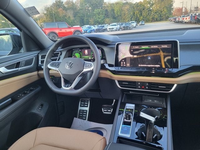 2026 Volkswagen Atlas Cross Sport 2.0T SEL R-Line Black