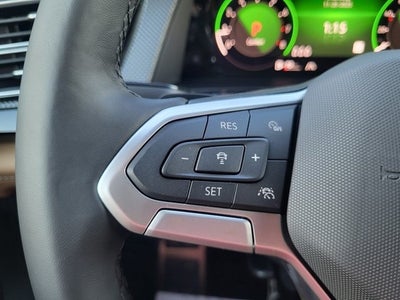 2026 Volkswagen Atlas Cross Sport 2.0T SEL R-Line Black