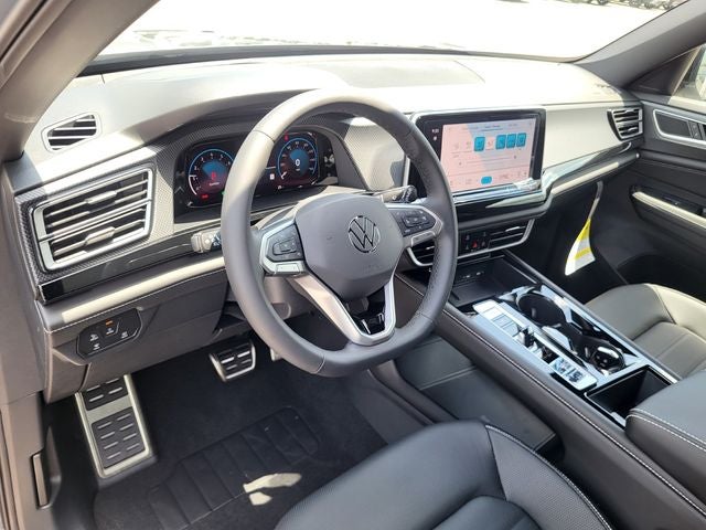 2026 Volkswagen Atlas Cross Sport 2.0T SEL R-Line Black