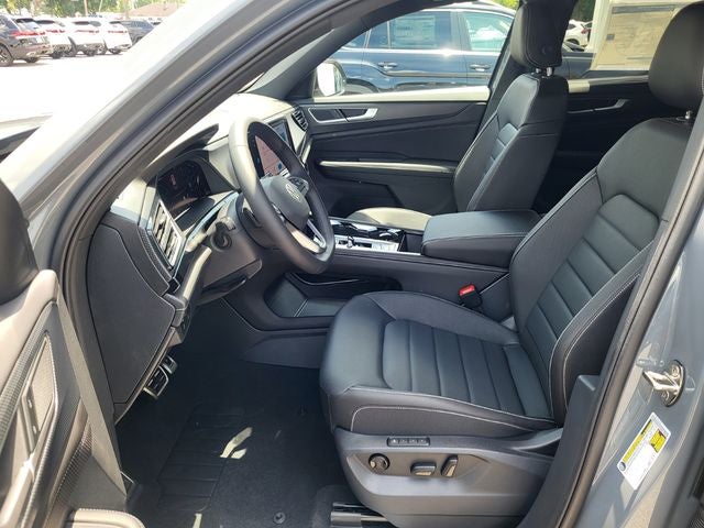 2026 Volkswagen Atlas Cross Sport 2.0T SEL R-Line Black