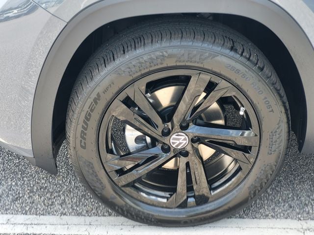 2026 Volkswagen Atlas Cross Sport 2.0T SEL R-Line Black