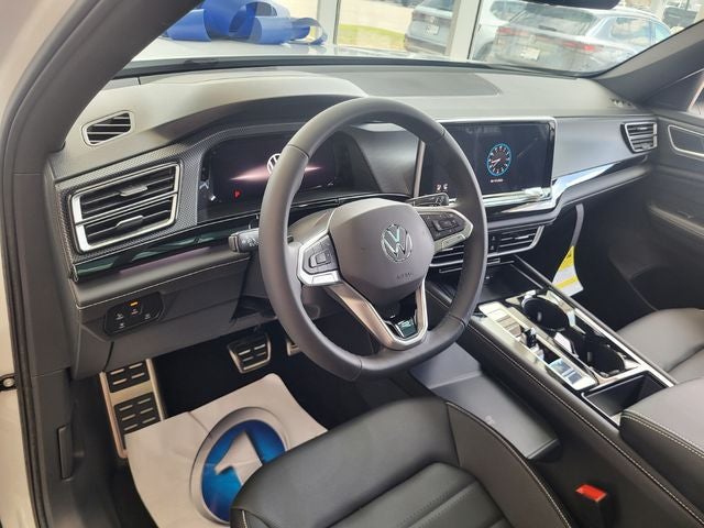 2026 Volkswagen Atlas Cross Sport 2.0T SEL R-Line Black