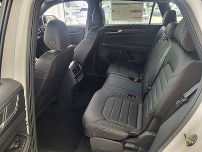 2026 Volkswagen Atlas Cross Sport 2.0T SEL R-Line Black