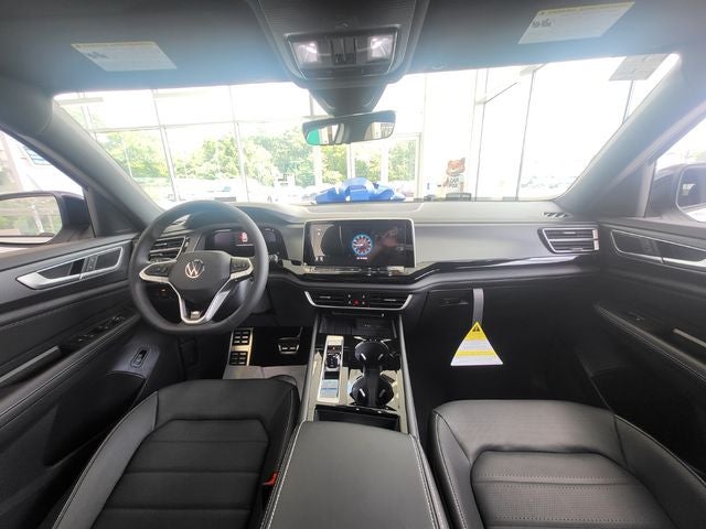 2026 Volkswagen Atlas Cross Sport 2.0T SEL R-Line Black