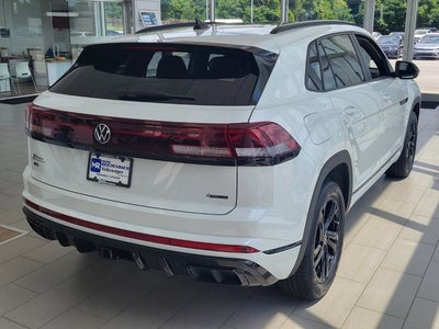 2026 Volkswagen Atlas Cross Sport 2.0T SEL R-Line Black