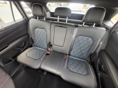 2026 Volkswagen Atlas Cross Sport 2.0T SEL Premium R-Line