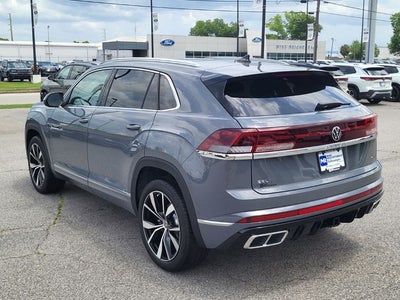 2026 Volkswagen Atlas Cross Sport 2.0T SEL Premium R-Line