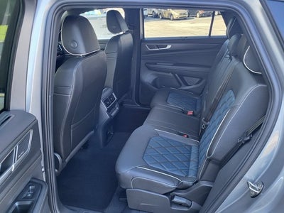 2026 Volkswagen Atlas Cross Sport 2.0T SEL Premium R-Line