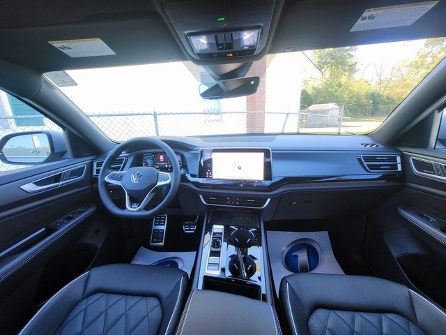 2026 Volkswagen Atlas Cross Sport 2.0T SEL Premium R-Line