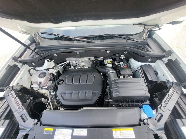 2024 Volkswagen Atlas Cross Sport 2.0T SEL Premium R-Line