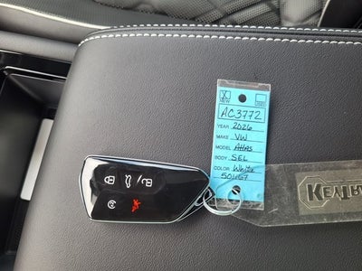 2026 Volkswagen Atlas 2.0T SEL Premium R-Line