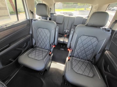 2026 Volkswagen Atlas 2.0T SEL Premium R-Line