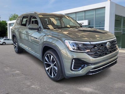 2026 Volkswagen Atlas 2.0T SEL Premium R-Line