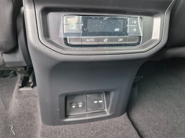 2026 Volkswagen Atlas 2.0T SE w/ Technology