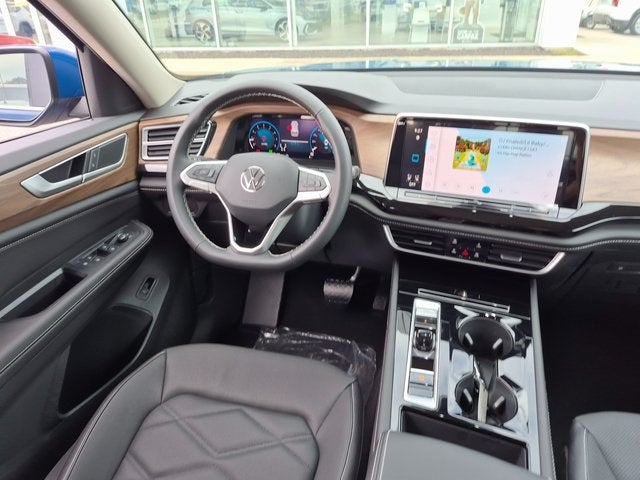 2026 Volkswagen Atlas 2.0T SE w/ Technology