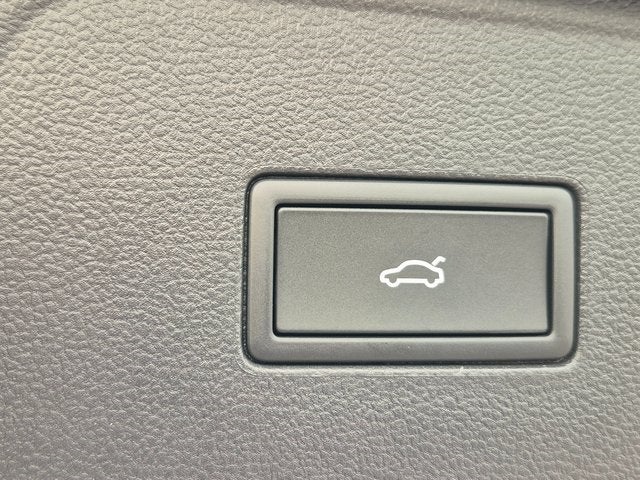 2026 Volkswagen Atlas 2.0T SE w/ Technology