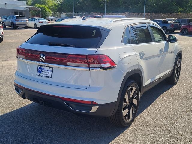 2025 Volkswagen Atlas Cross Sport 2.0T SE w/Technology