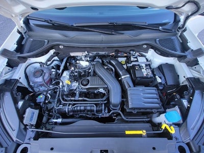 2026 Volkswagen Taos 1.5T SE Black