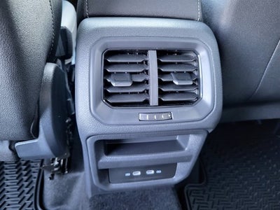 2026 Volkswagen Taos 1.5T SE Black