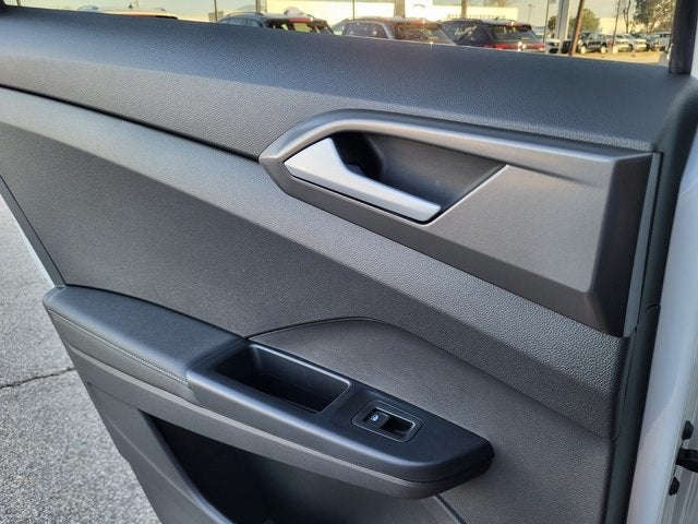 2026 Volkswagen Taos 1.5T SE Black