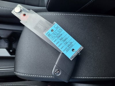 2026 Volkswagen Taos 1.5T SE Black