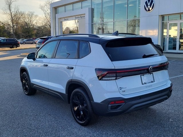 2026 Volkswagen Taos 1.5T SE Black