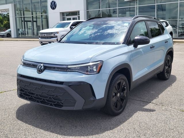 2026 Volkswagen Taos 1.5T SE Black