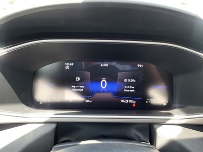 2026 Volkswagen Taos 1.5T SE Black