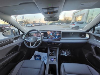 2026 Volkswagen Tiguan 2.0T SE