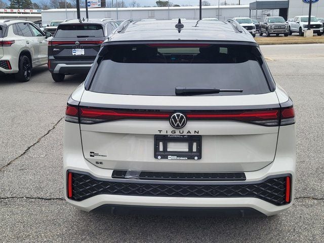 2026 Volkswagen Tiguan 2.0T SE R-Line Black