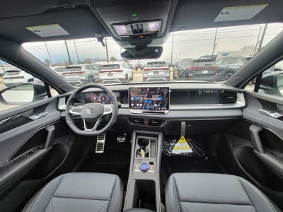 2026 Volkswagen Tiguan 2.0T SE R-Line Black