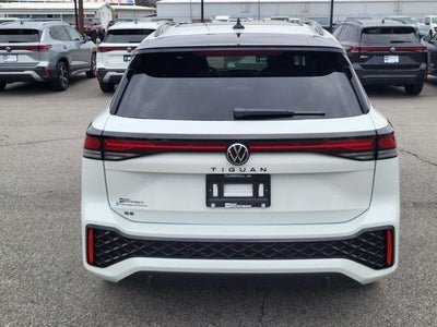 2026 Volkswagen Tiguan 2.0T SE R-Line Black