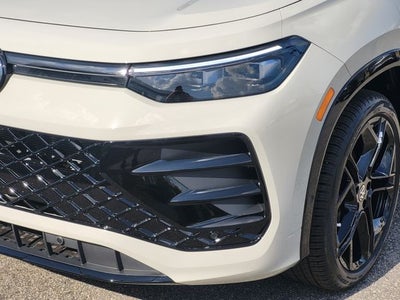 2026 Volkswagen Tiguan 2.0T SE R-Line Black