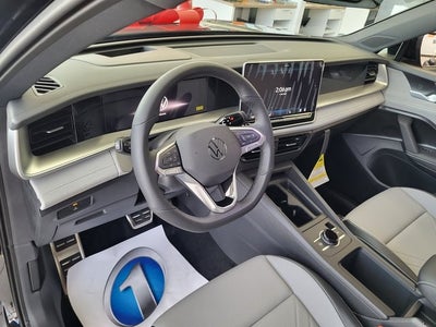 2026 Volkswagen Tiguan 2.0T SE R-Line Black