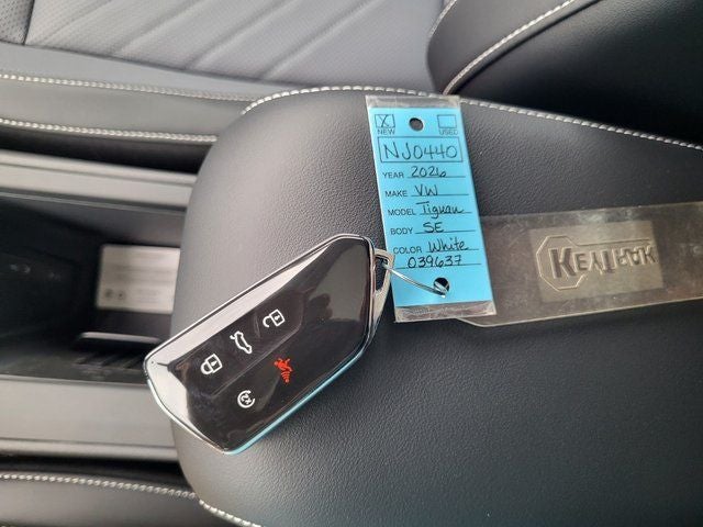 2026 Volkswagen Tiguan 2.0T SE