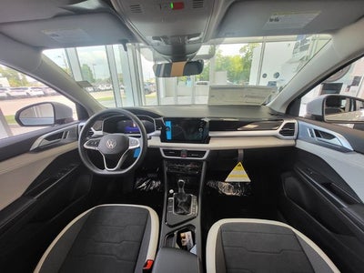 2026 Volkswagen Taos 1.5T SE