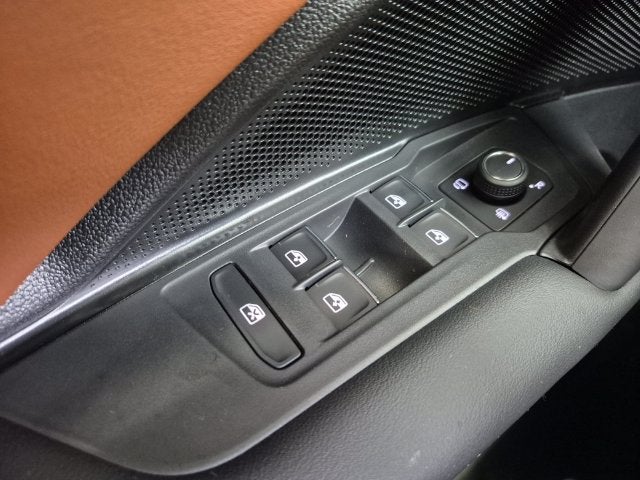 2026 Volkswagen Tiguan SEL R-Line Turbo