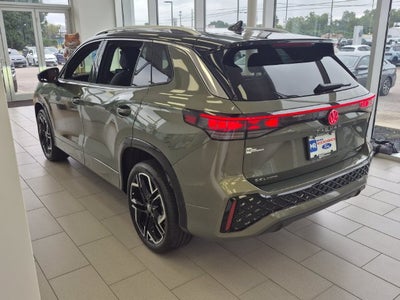 2026 Volkswagen Tiguan SEL R-Line Turbo