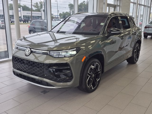 2026 Volkswagen Tiguan SEL R-Line Turbo