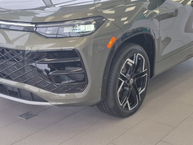 2026 Volkswagen Tiguan SEL R-Line Turbo