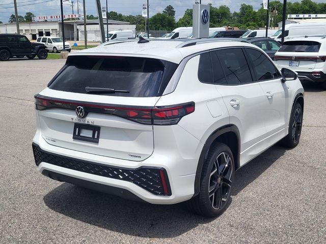 2026 Volkswagen Tiguan 2.0T SEL R-Line Turbo