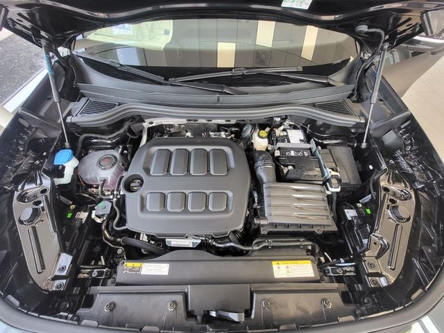 2026 Volkswagen Tiguan 2.0T SEL R-Line Turbo