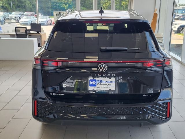 2026 Volkswagen Tiguan 2.0T SEL R-Line Turbo